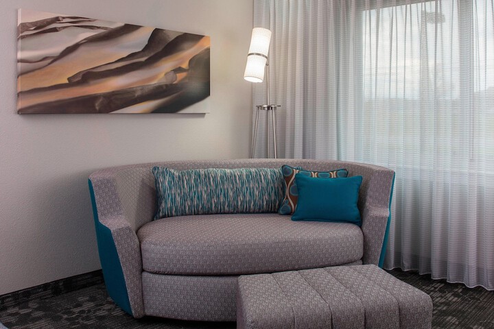 Room 16 of 34