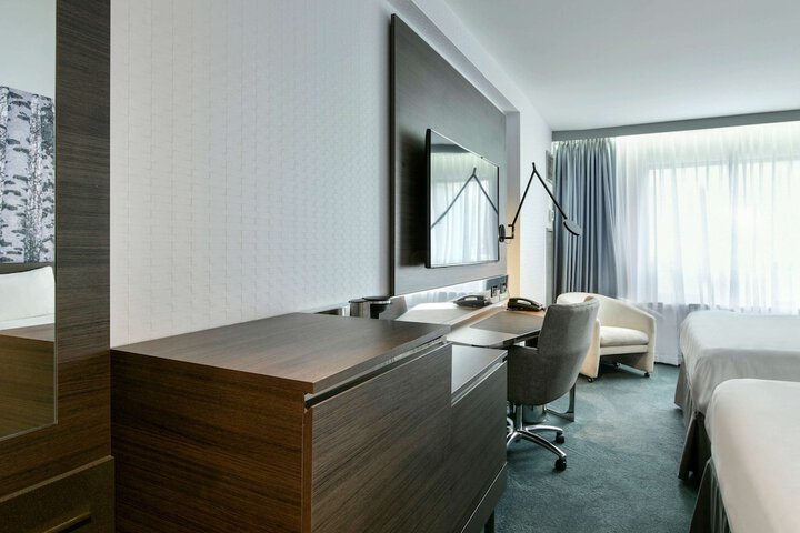 Room 17 of 67