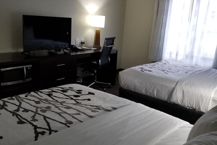 Sleep Inn & Suites Ames near ISU Campus