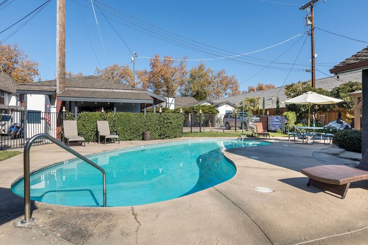 Pool 9 of 45