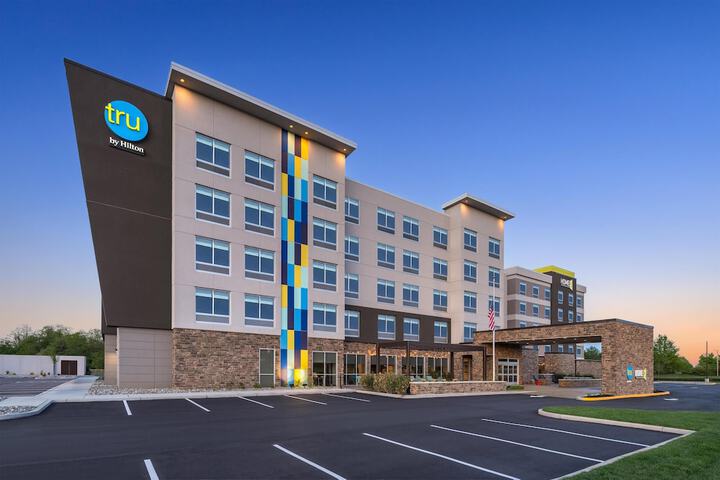 Tru by Hilton Burlington Nj