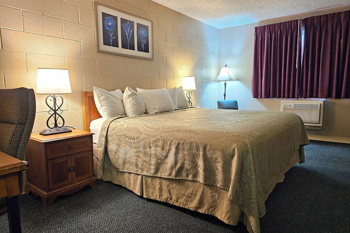Room 45 of 62