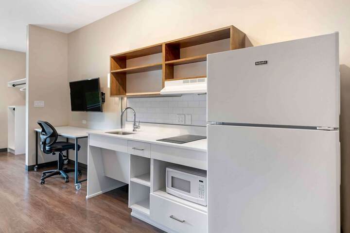Room 15 of 35