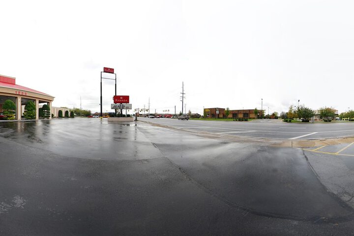 Property Grounds 17 of 17