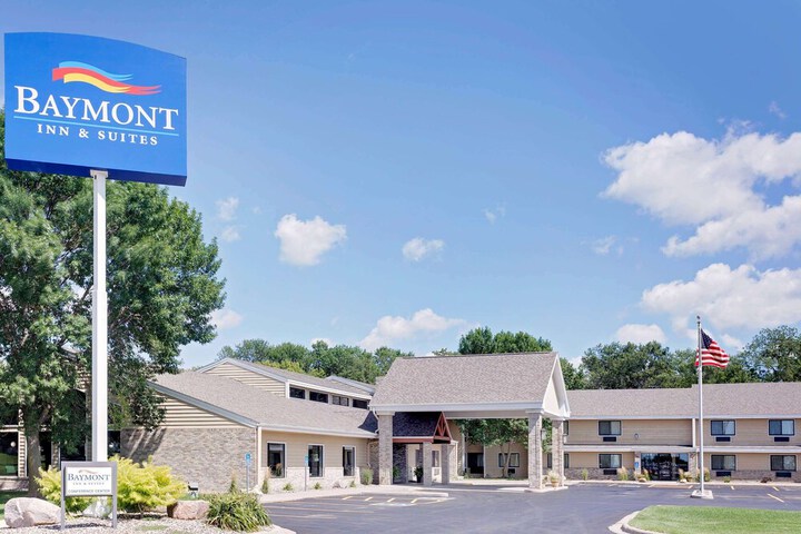Baymont by Wyndham Owatonna