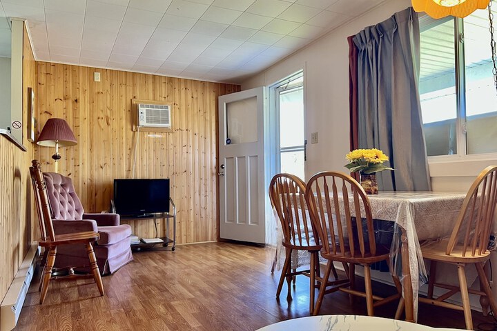 Room 17 of 58