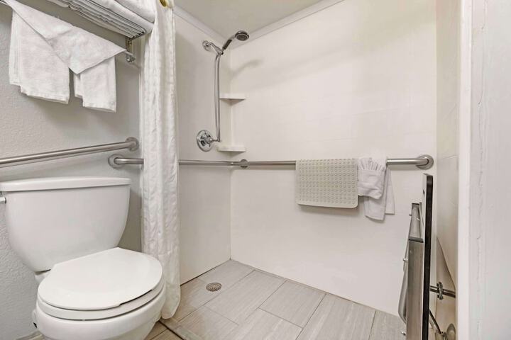 Best Western Red Carpet Inn