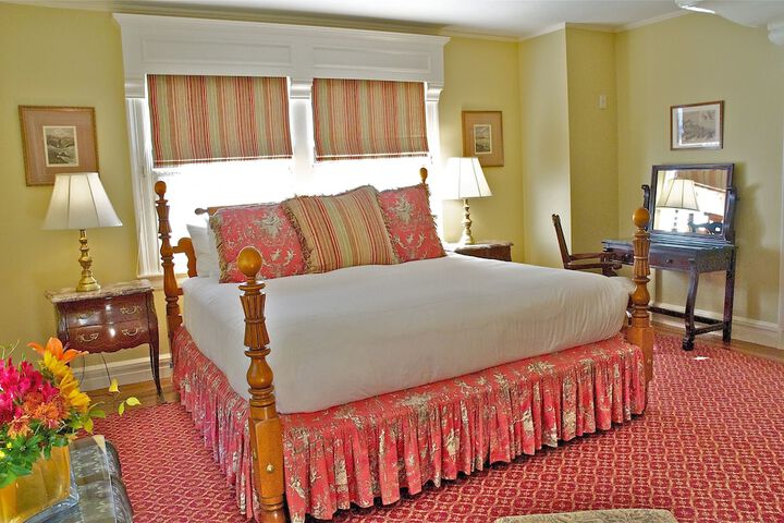 Room 13 of 31