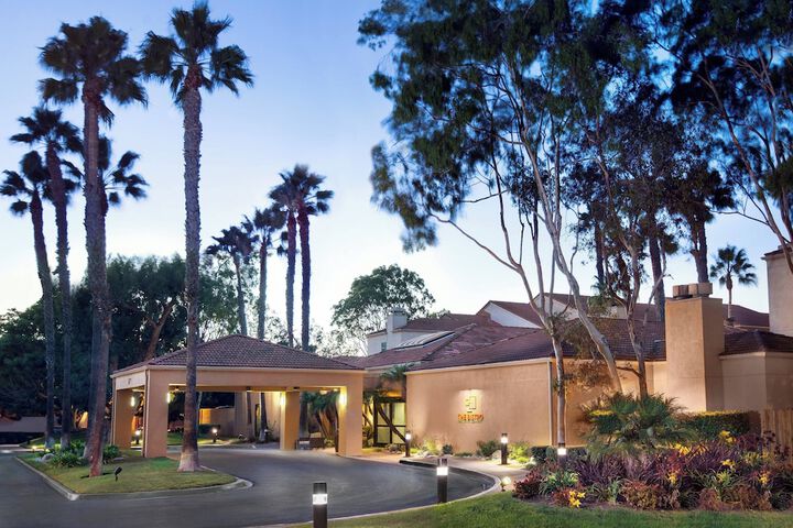 Hotel 2 of 43