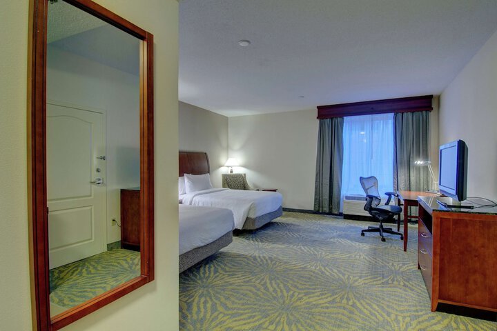 Room 39 of 65
