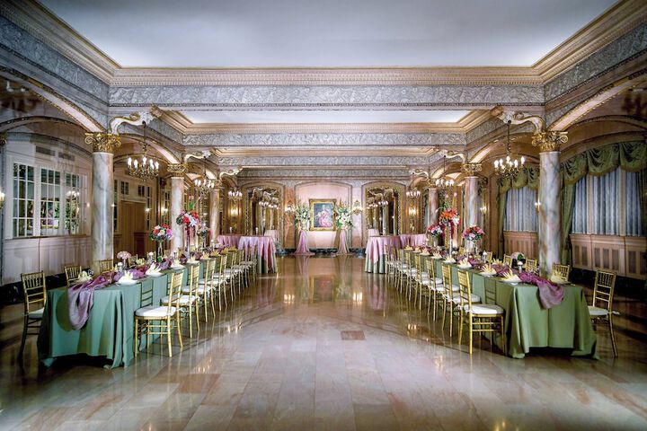 Davenport Hotel Autograph Collection