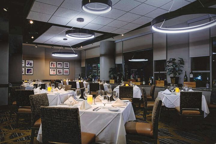 Dining 67 of 88
