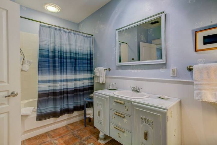Room 15 of 45