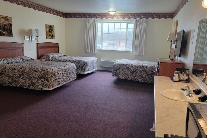 Room 25 of 26