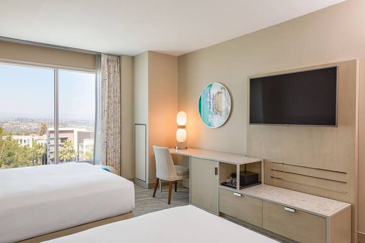 Renaissance ClubSport Aliso Viejo Laguna Beach Hotel