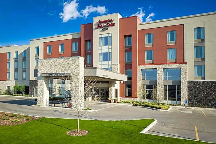 Hampton Inn and Suites Airdrie