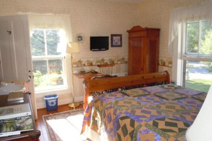 Fitch Hill Inn
