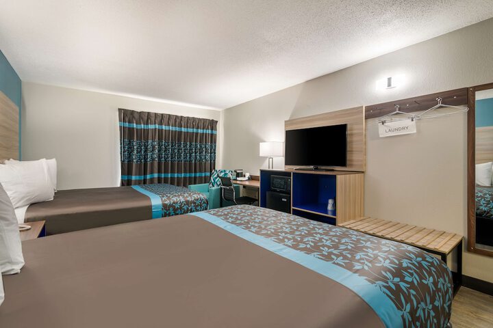Room 26 of 31