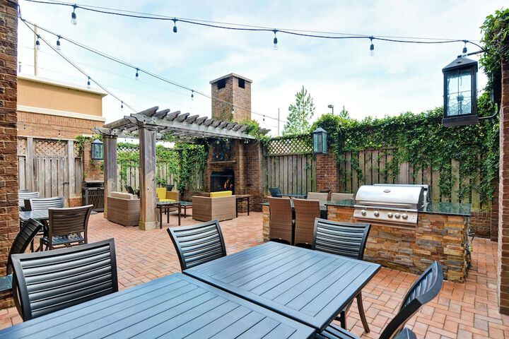 Terrace/Patio 48 of 49