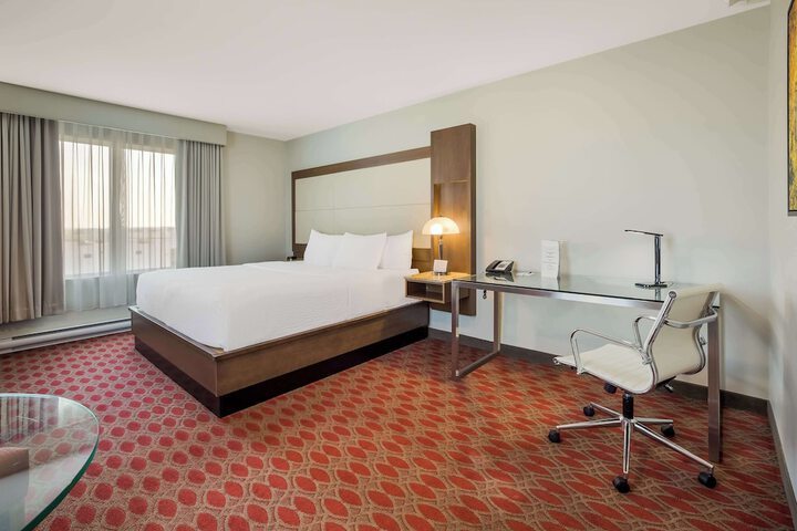 Room 50 of 88