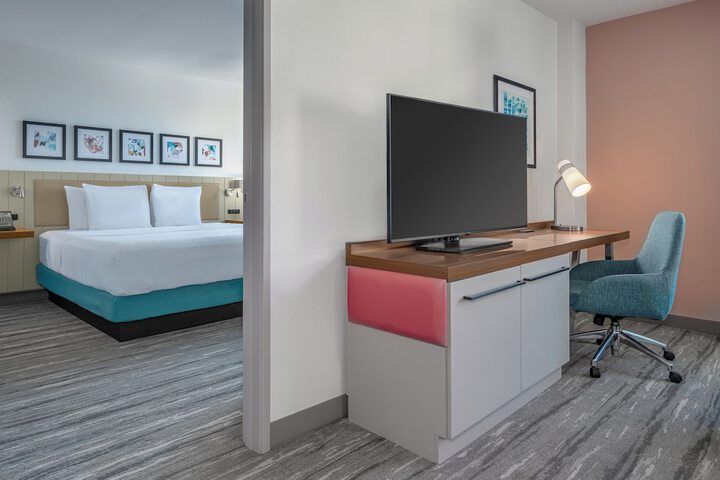 Room 12 of 26