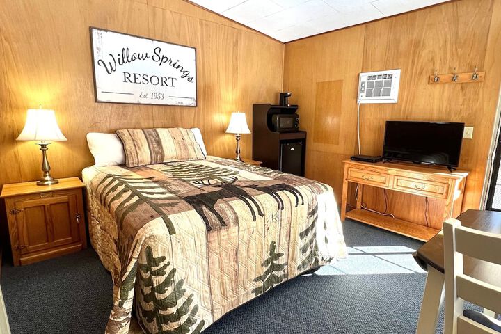 Room 22 of 33