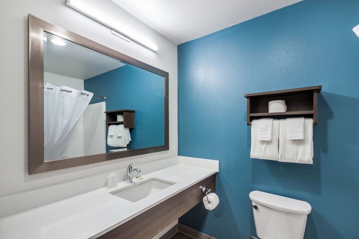 WoodSpring Suites Gurnee - Chicago