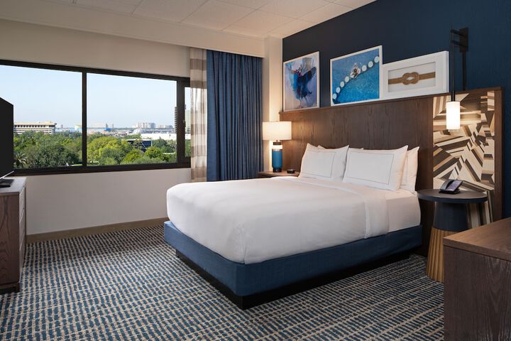 Room 19 of 40
