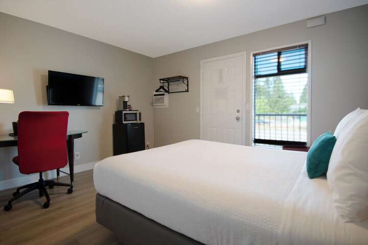 Room 16 of 34