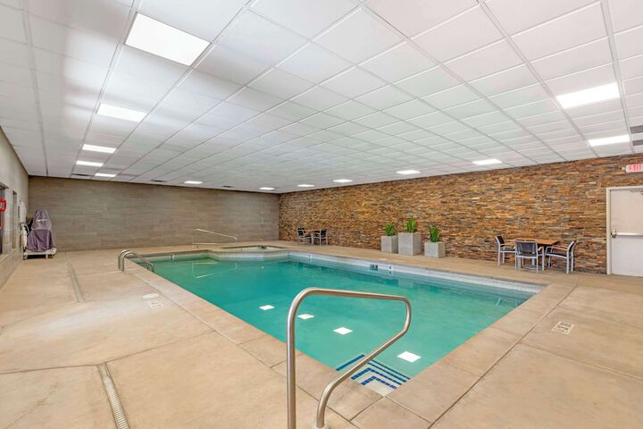 Pool 4 of 50