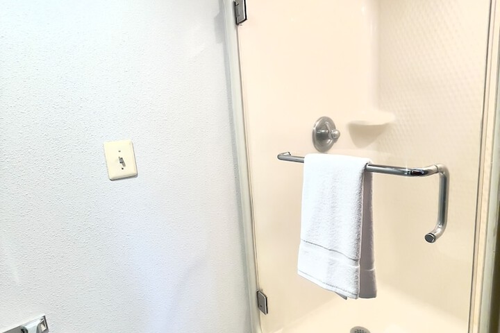 Room 9 of 58