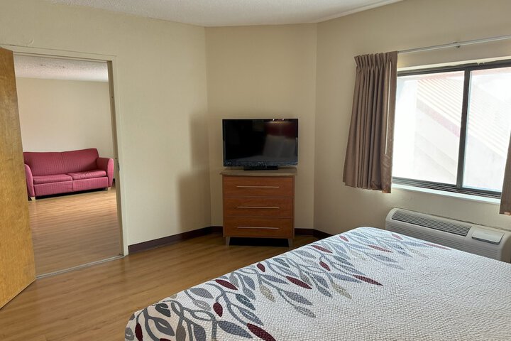 Sycamore Suites