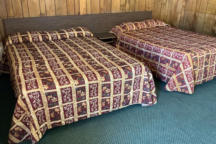 Room 9 of 19