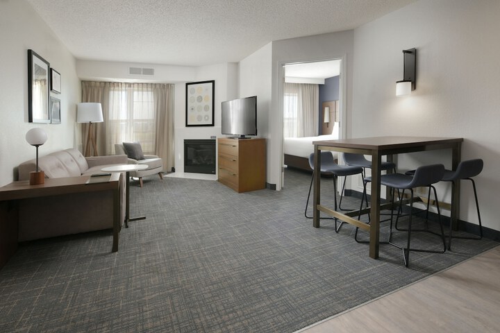 Room 7 of 35