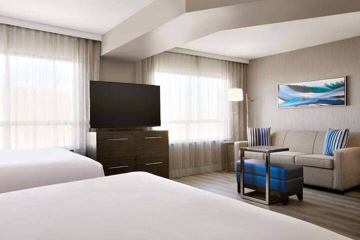Room 33 of 57