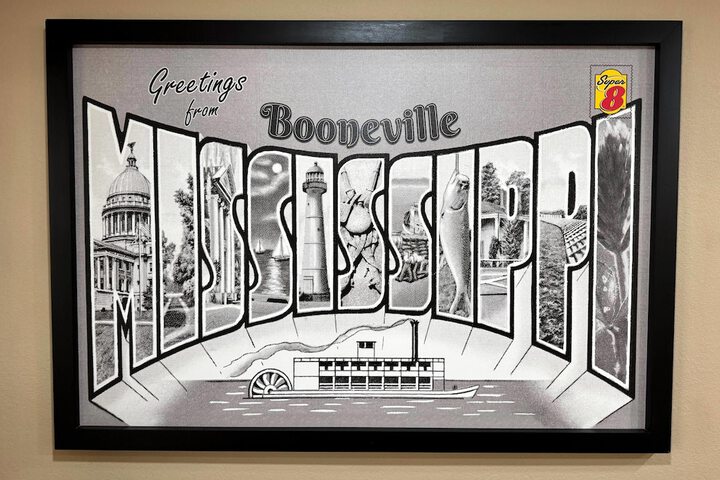Super 8 by Wyndham Booneville