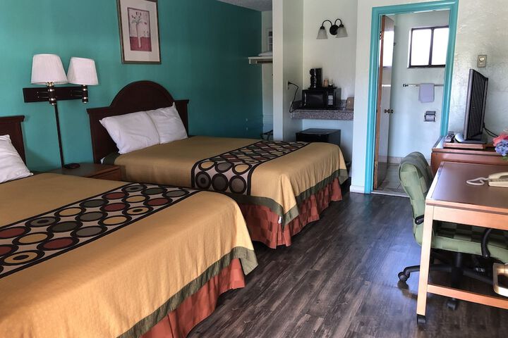 Klamath Motor Lodge