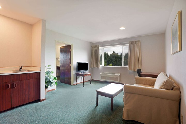 Room 22 of 39