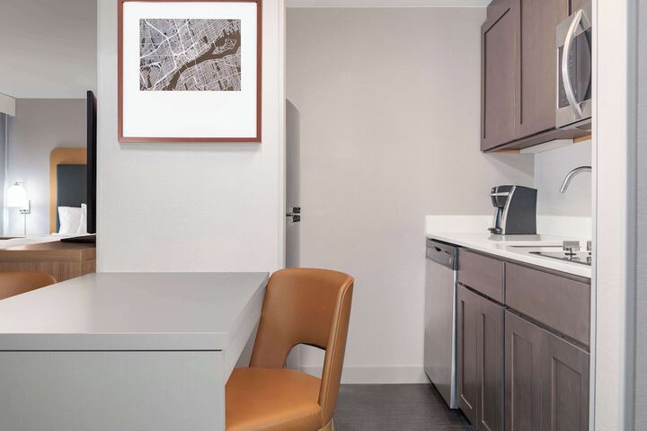 Homewood Suites by Hilton Detroit-Troy