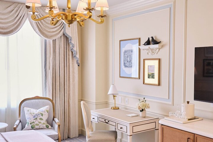 The Charleston Place