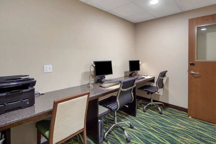 Best Western Plus Fort Saskatchewan Inn & Suites
