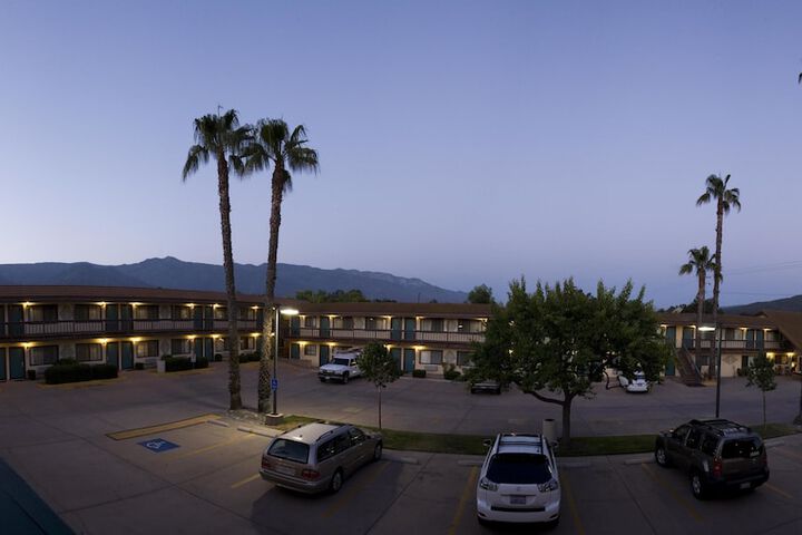 Casa Ojai Inn