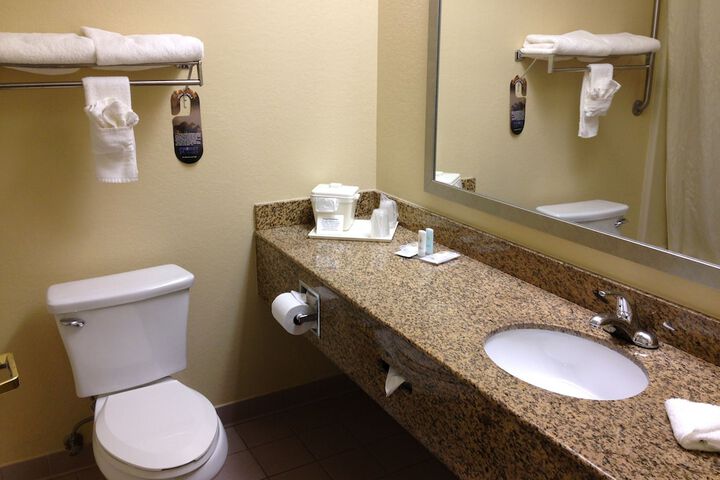Quality Inn & Suites Little Rock West