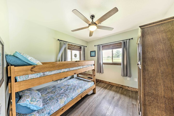 Waterfront Missouri Escape w / Private Pond & Dock!