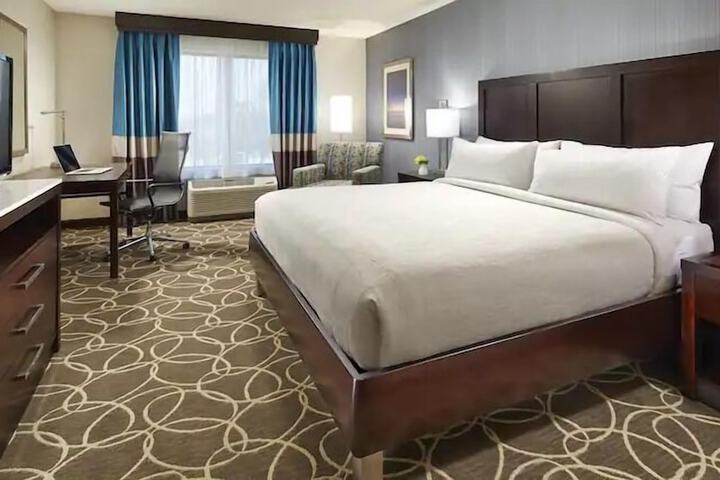 Hilton Garden Inn Kalamazoo