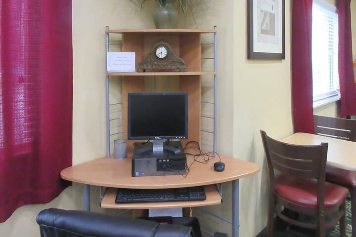 Business Center 55 of 56