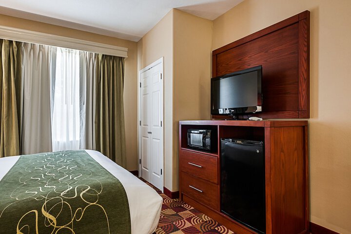 Room 16 of 36