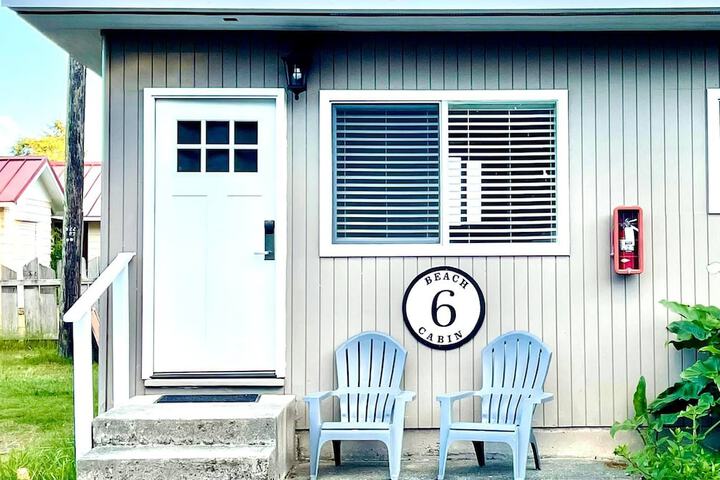 Room 74 of 144