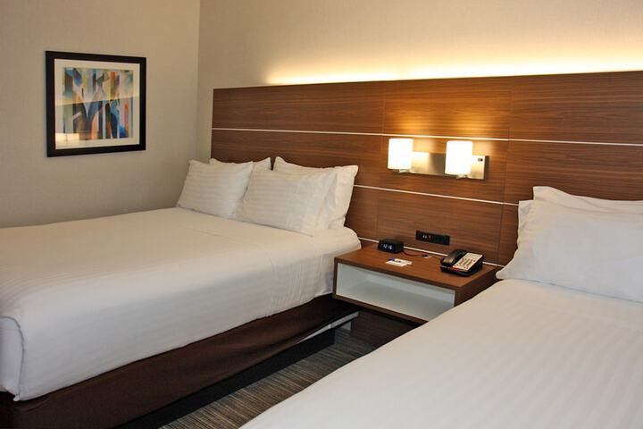 Room 45 of 69