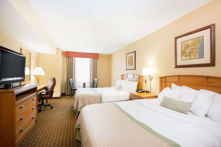 Room 20 of 29